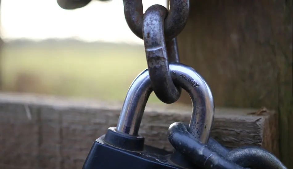 How Manned Guarding Enhances Lock and Unlock Security